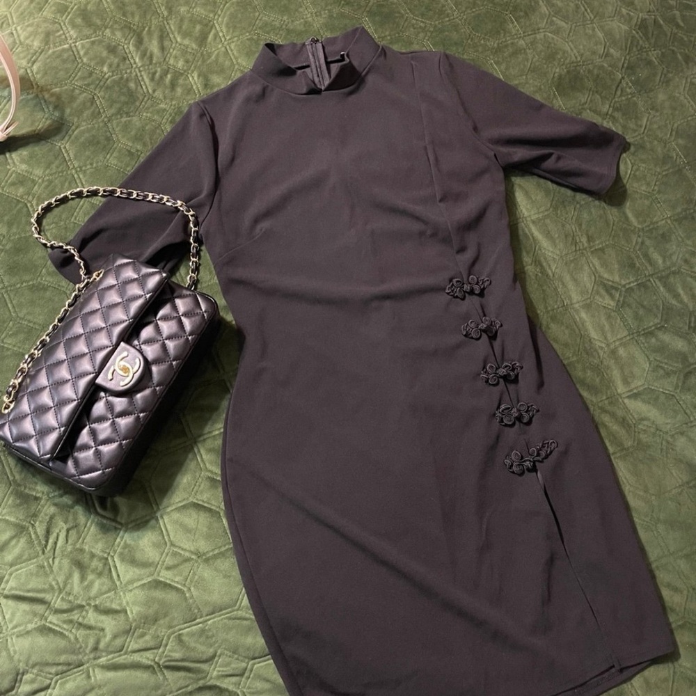 Fashion Nova Oriental Inspired Dress Size Sm/Med - Picture 6 of 6